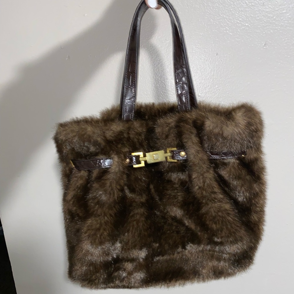 Vintage Fur Hand Bag! Brown purse.